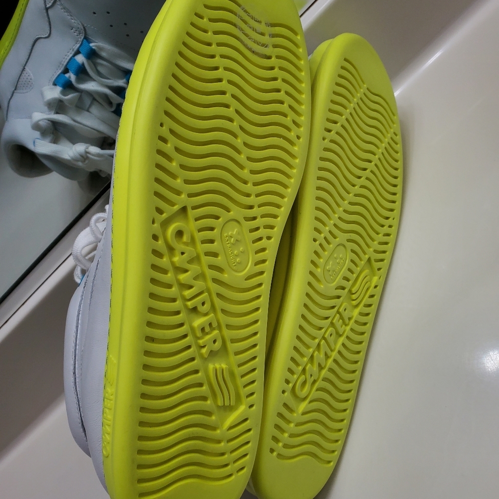 CAMPER Runner Leather Sneaker - Picture 11 of 14